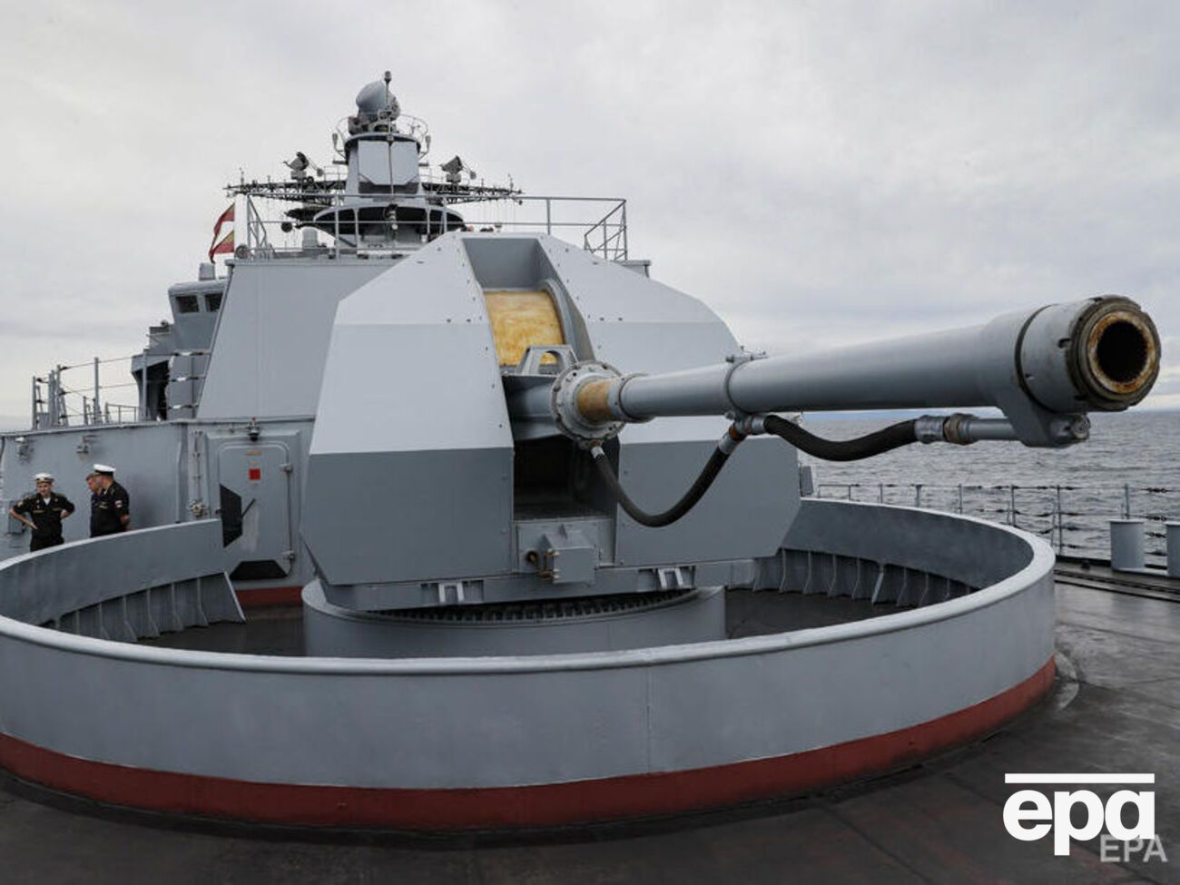 У Чорному морі наразі 12 кораблів і катерів РФ