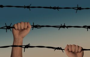 Полонених звільнили з допомогою принца Саудівської Аравії