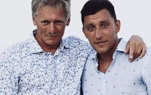 Сын пресс-секретаря Путина заверил, что у него нет проблем "защищать Родину", но в военкомат прийти отказался