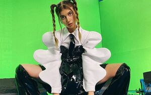 У вересні стало відомо, що Jerry Heil припинила роботу із Secret Service