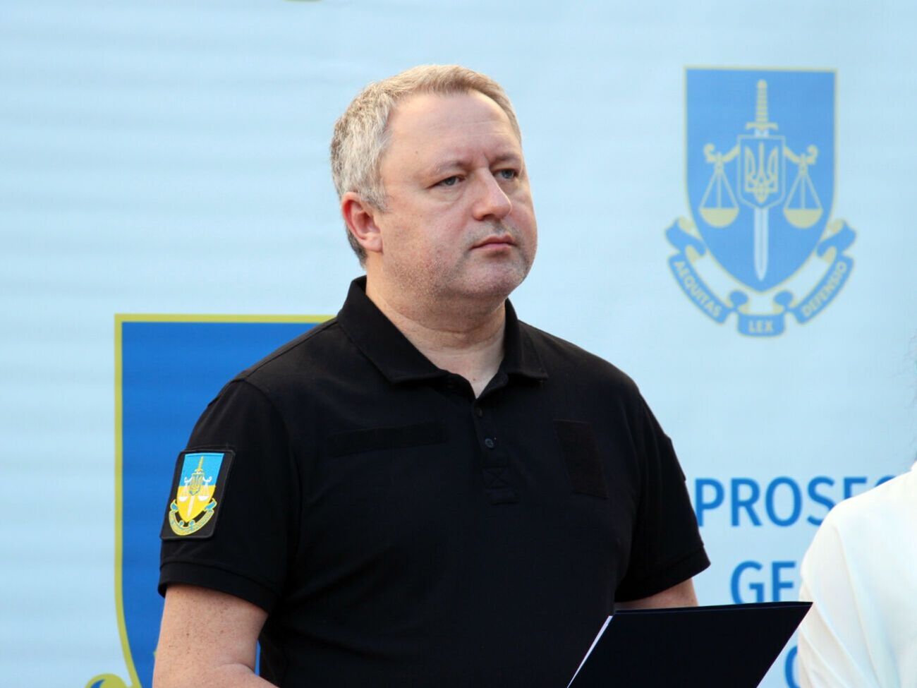 По словам Костина, Офис генерального прокурора со своей стороны прилагает максимум усилий для возвращения домой украинских героев