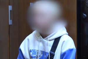 Оккупанты скрыли лица на видео, потому что снимали в нем своих детей и их друзей, заявил Петр Андрющенко