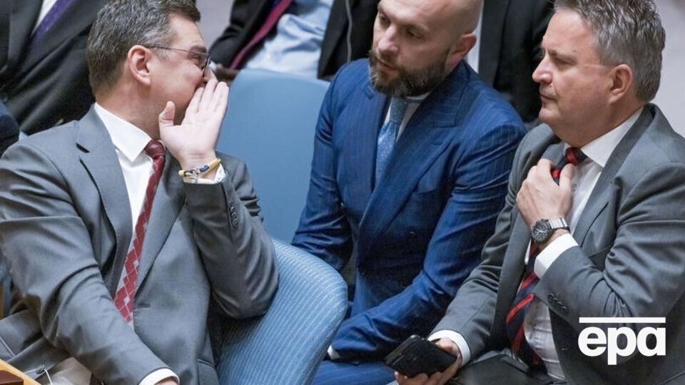 Кулеба (слева) выступил в Совбезе ООН 22 сентября