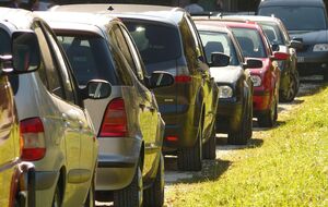 На кордоні РФ з Казахстаном утворилася черга з охочих виїхати