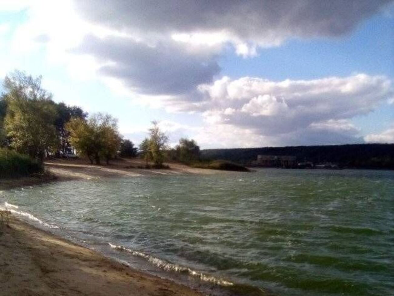 Яцьківка – село в Донецькій області