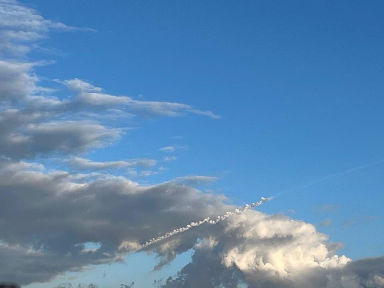 Згідно з повідомленнями військових, у другій половині дня 23 вересня українські захисники збили не менше як сім дронів-камікадзе, закуплених РФ в Ірану