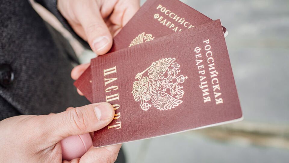 Окупанти вручають повістки на захоплених територіях