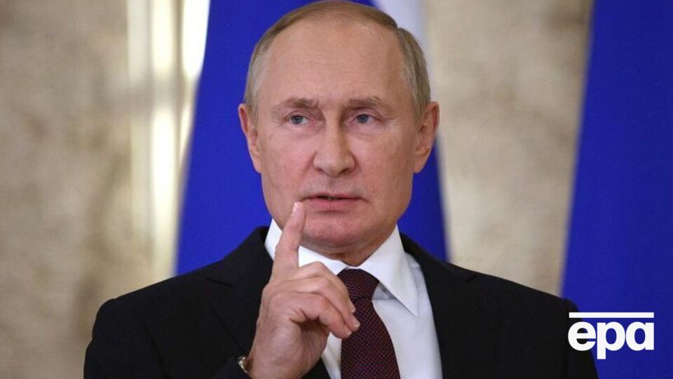 По данным американской разведки, Путин принимает стратегические решения о ходе войны в Украине, что вызывает напряженность у его командиров