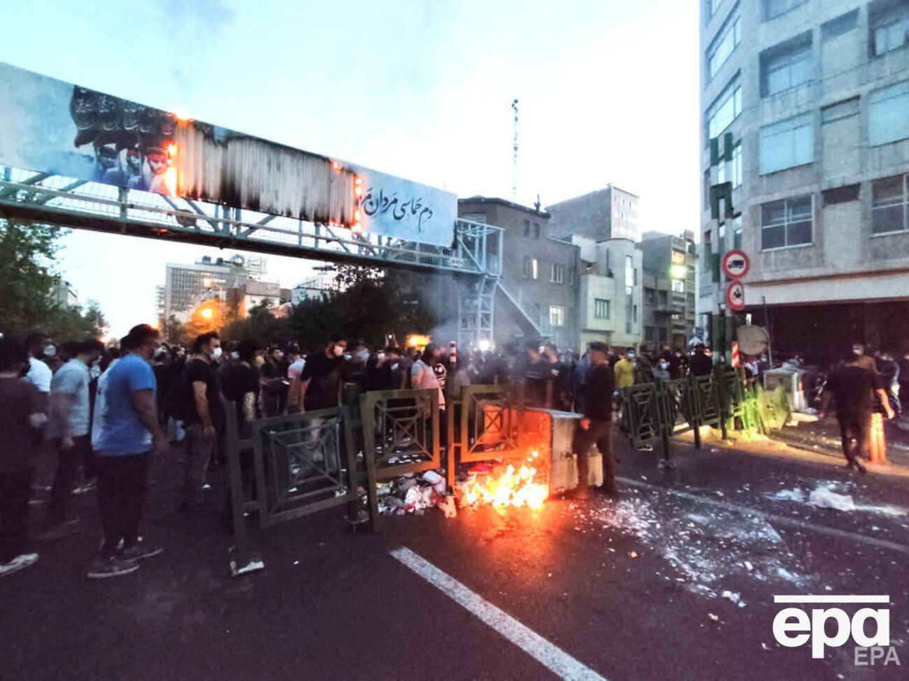 Протести тривають понад тиждень, загинуло більше ніж 40 людей