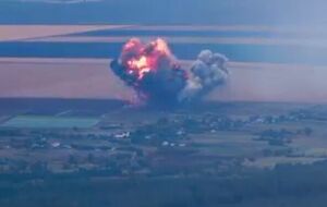 Міністр показав падіння російського літака після удару Stinger