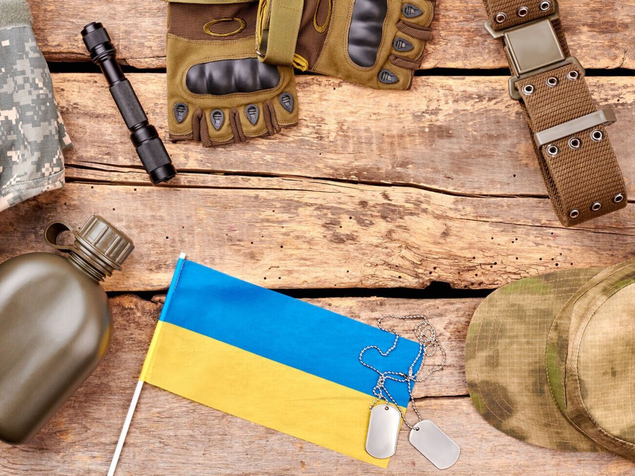 У наемников есть захваченная на складах в Херсонской области украинская военная форма