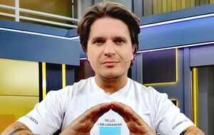 Дружина й діти Анатолія Анатоліча живуть у Парижі