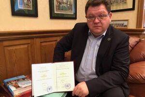 Боглан Львов заявил, что принял решение направить обращение к президенту Украины