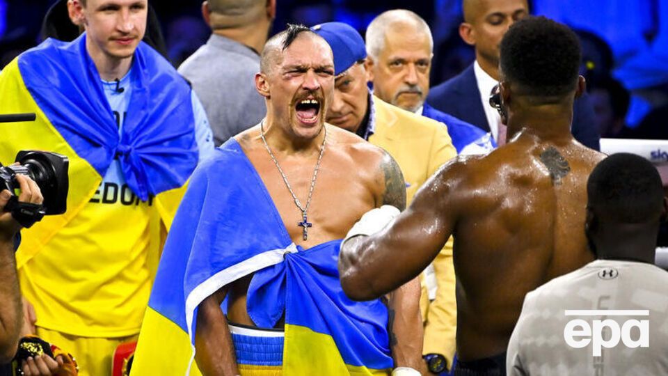 Усик 21 августа защитил чемпионские пояса IBF, WBA, WBO и IBO в поединке против Джошуа