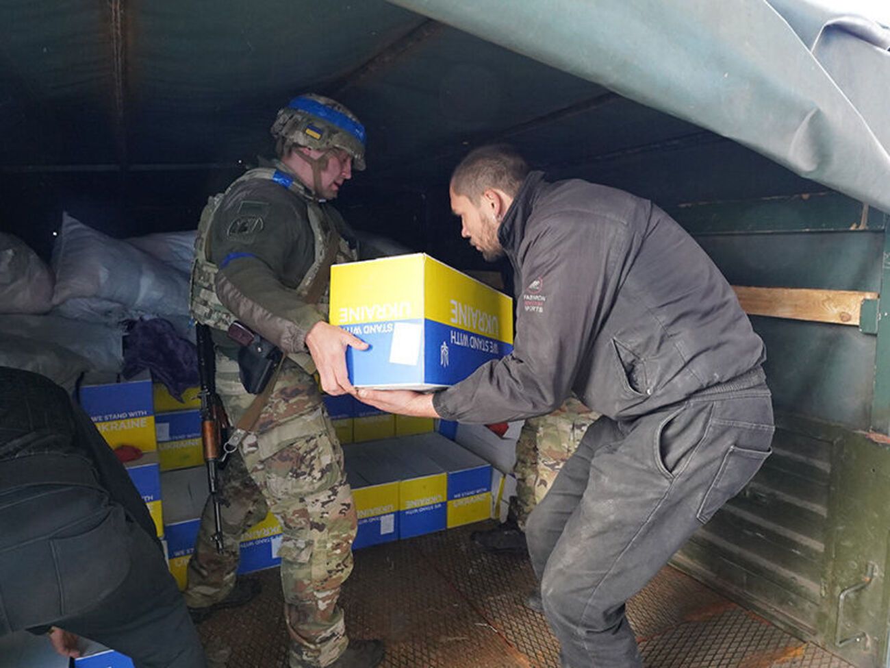 В результате обстрела получили ранения двое местных жителей