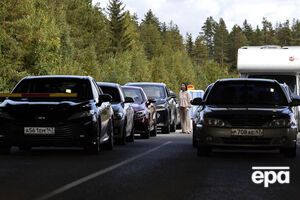 Россияне стоят в очереди на границе с Финляндией, чтобы скрыться от мобилизации в РФ