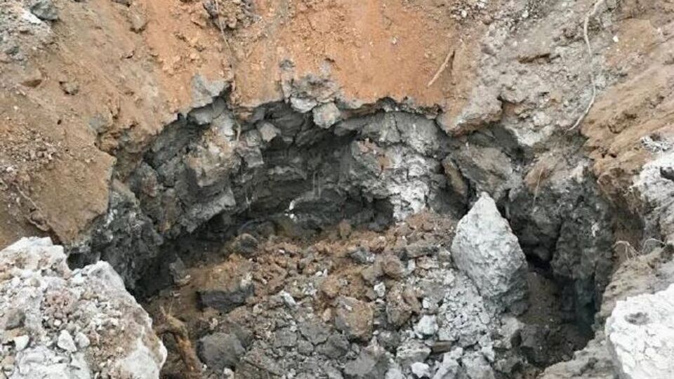 За даними Сєнкевича, ракетних ударів завдали по промисловій зоні на околицях міста