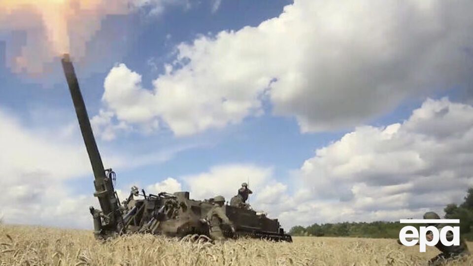 Захід допомагає Україні зброєю