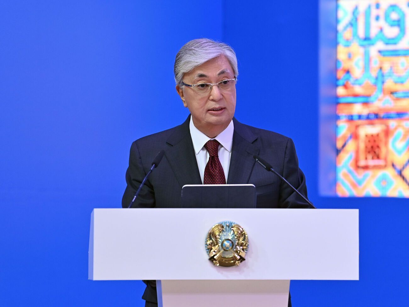 Токаев отметил, что Казахстан "ничего не теряет"