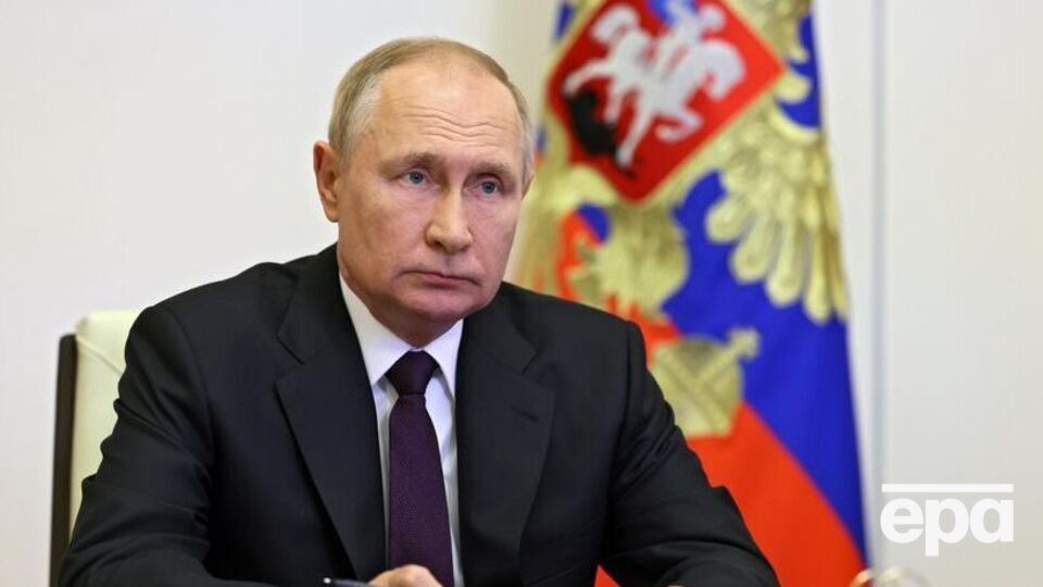 По словам Неда Прайса, действия Владимира Путина сигнализируют о том, что он делает все возможное, чтобы запугать тех, кто ему противостоит