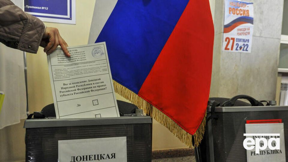 ЕС введет новые санкции против организаторов "референдумов" на оккупированных частях Украины