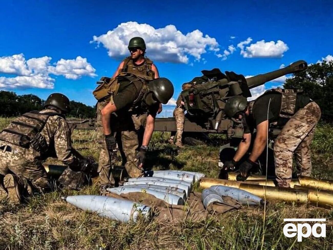 ЗСУ артилерійськими й ракетними ударами знищили командні пункти та склади з боєкомплектом російських військ