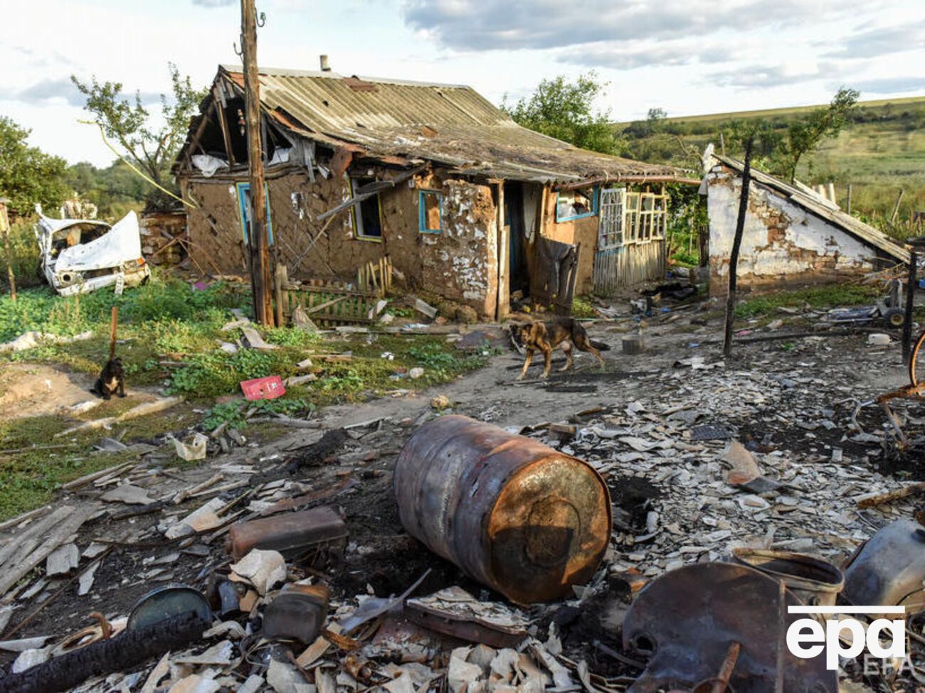 Оккупанты продолжают разрушать жилье и гражданскую инфраструктуру в Украине