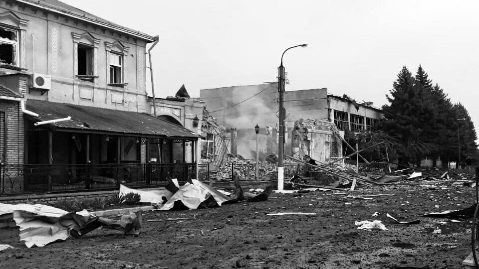 Оккупанты ударили ракетами по центру города в Запорожской области, сообщил глава ОВА