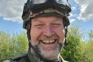 Из РФ сейчас бегут те, кто должен был стать ее будущим. Путин войдет в историю не как реставратор Российской империи, а как могильщик России