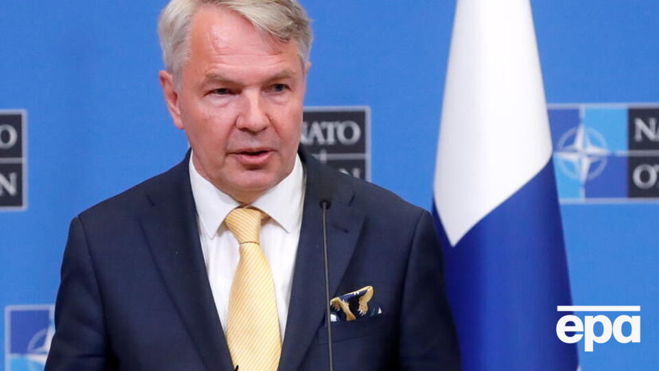 Пекка Гаавісто зазначив, що ситуацію треба розслідувати як кримінальну справу