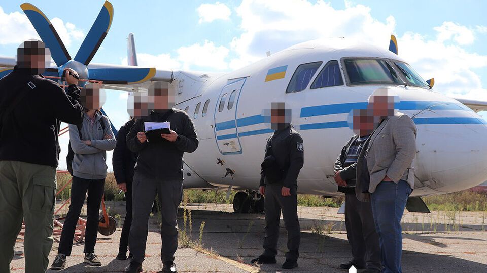 В ГБР не уточнили, кому принадлежит самолет, о котором идет речь