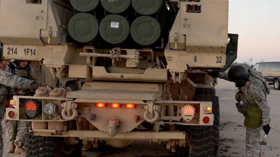 В новый пакет оборонной помощи вошли 18 реактивных систем залпового огня HIMARS и боеприпасы к ним