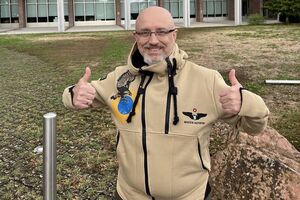 За первые два дня работы "народного спутника" враг потерял бронетехники на большую сумму, чем стоит весь проект. Все наши ожидания полностью оправдались