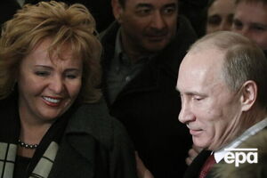 Людмила Путіна ставилася до свого чоловіка зневажливо, стверджує Кисельов