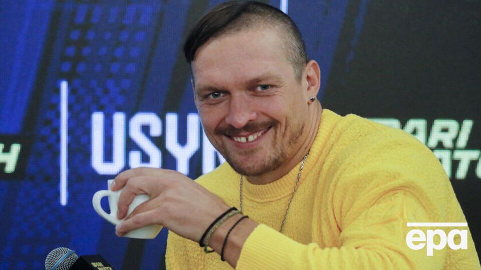 Усик: Когда Крым перестанет быть оккупированным, когда наши бойцы и наша страна вернут его в предыдущий статус неоккупированного полуострова – все поедем восстанавливать, купаться в море, ловить барабульку