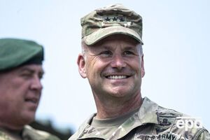 Новое командование будет подчиняться Каволи и выполнять решения, принятые контактной группой по обороне Украины ("Рамштайн")