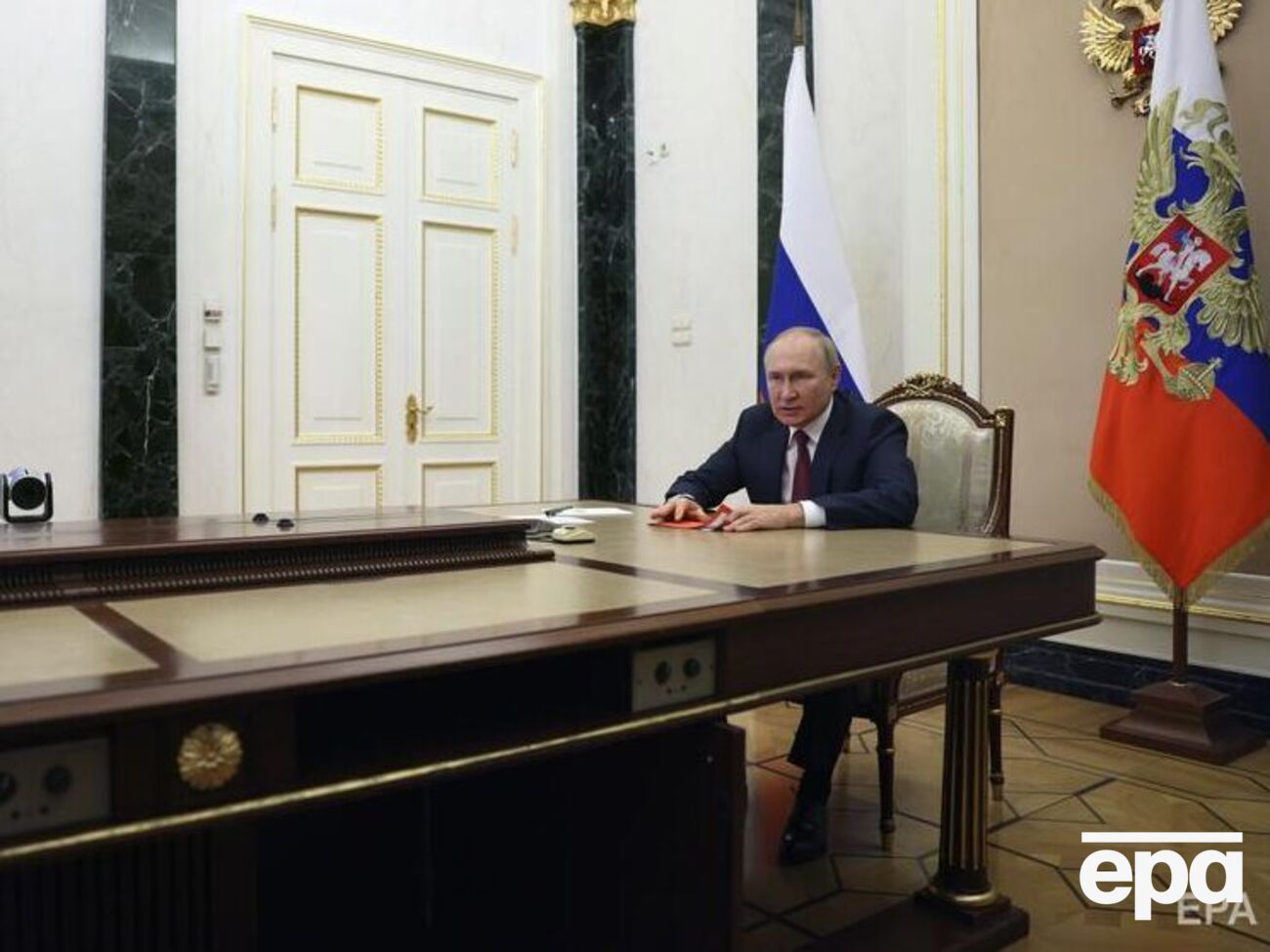 Путин не доверяет российским военным и пытается командовать армией РФ сам, считают в ISW