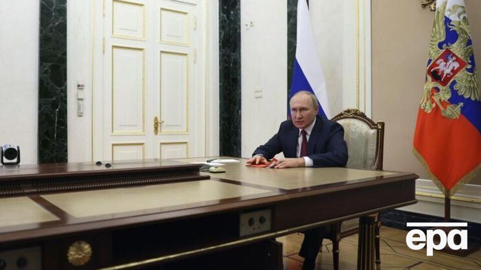 Путин не доверяет российским военным и пытается командовать армией РФ сам, считают в ISW