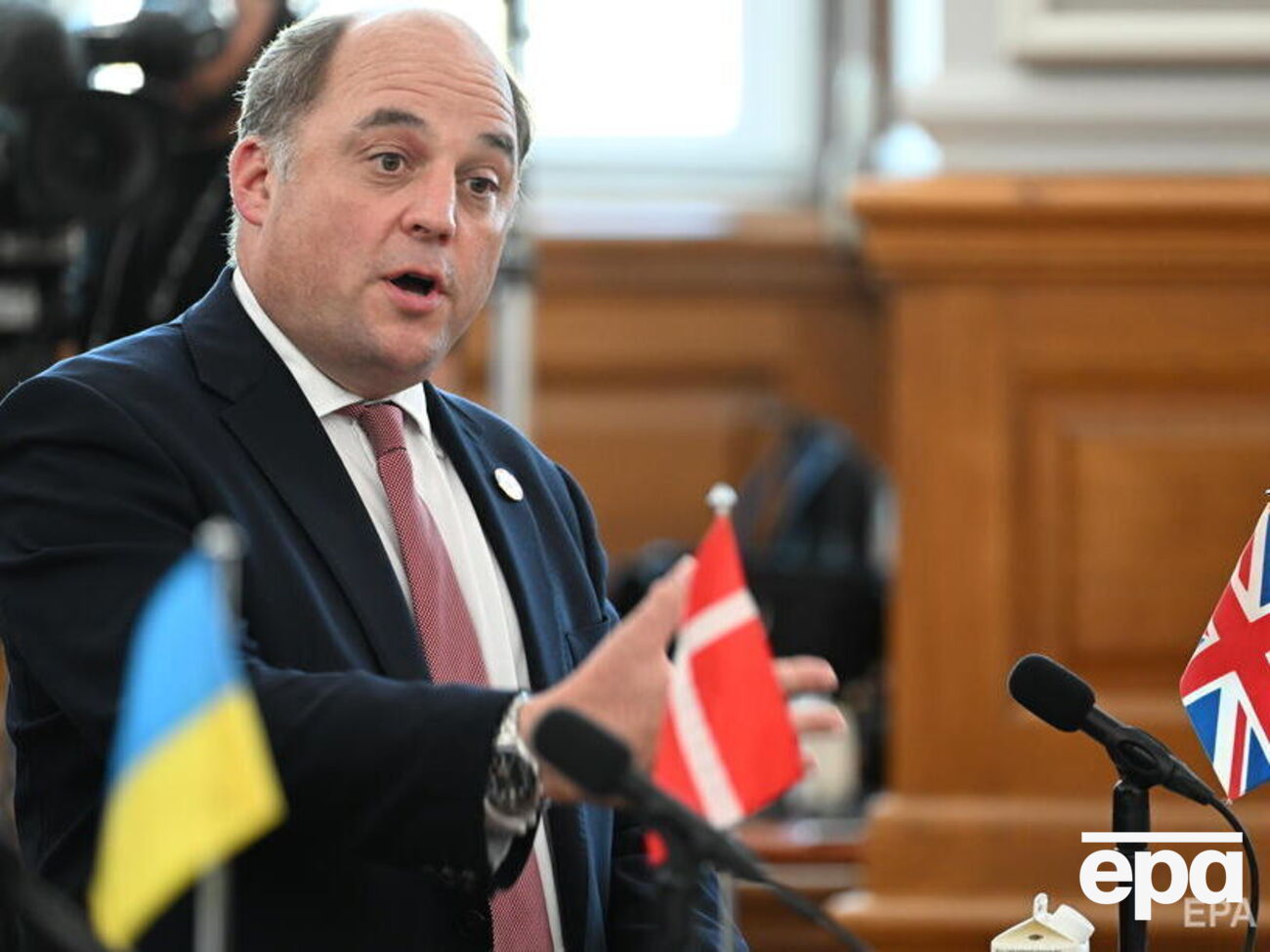 Воллес: Наша підтримка боротьби України з російською агресією стає дедалі міцнішою