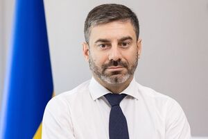 Уповноважений зазначив, що російська сторона і надалі грає у свою гру