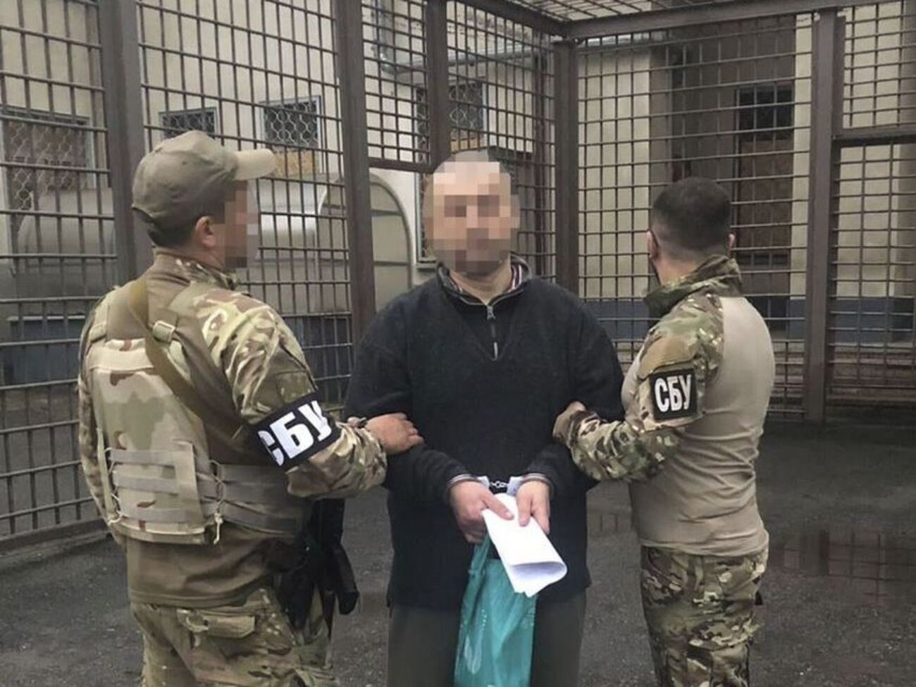 В марте задержанный организовал незаконный сбор подписей за отставку действующего волчанского городского головы и планировал сам занять этот пост