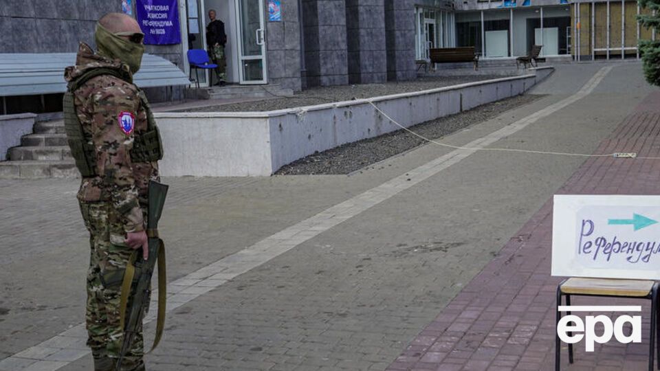 Оккупанты задерживают волонтеров гуманитарных центров