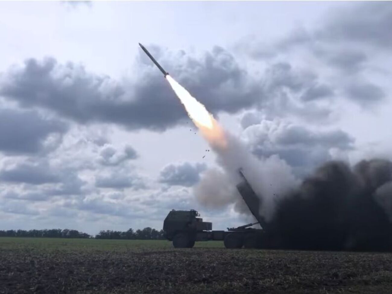 Журналісту видання надали можливість поспілкуватися з операторами HIMARS в Україні