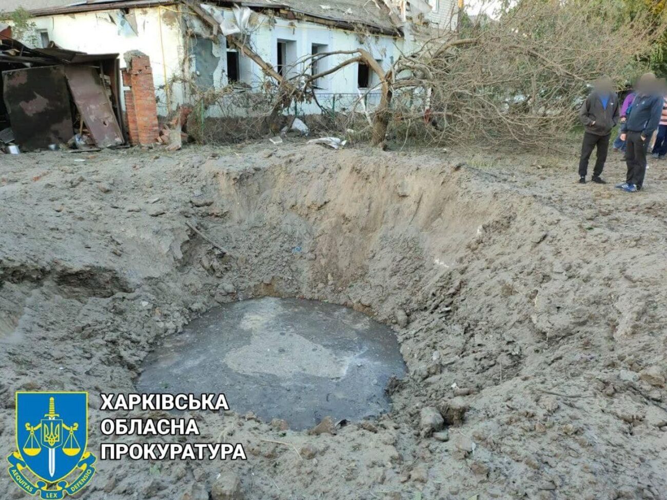 В результате ракетного удара пострадал частный сектор Харькова