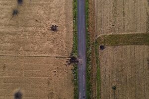 Окупанти б'ють по території України авіацією, ракетами, артилерією