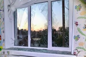 В Никополе повреждены около 10 частных домов и многоэтажка