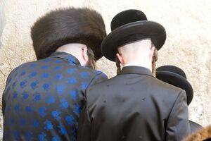 До вторгнення Росії в Україну Умань щороку відвідувало 30–40 тис. хасидів