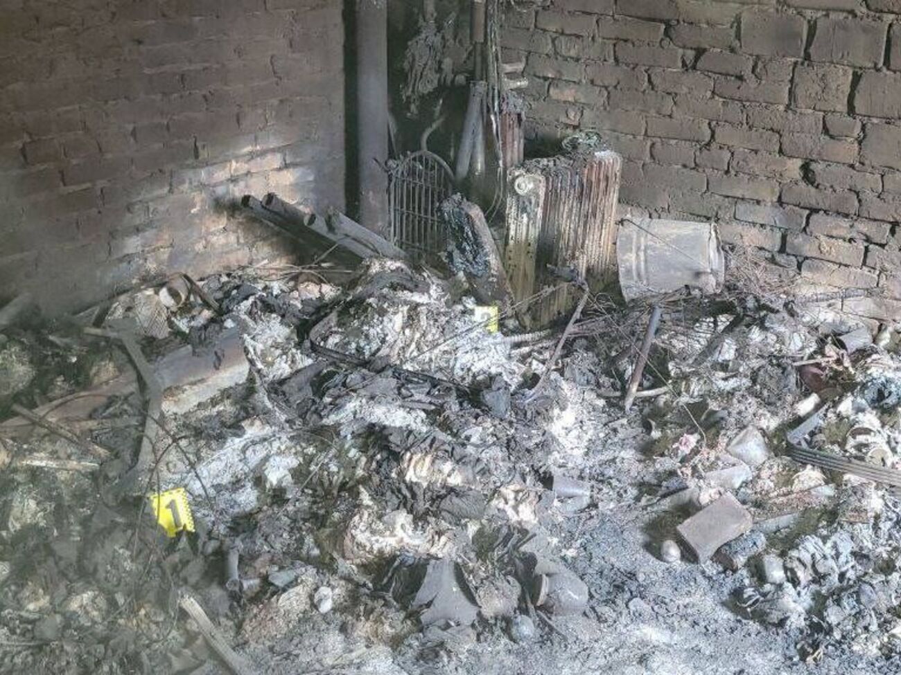 Поліцейські виявили у Бучі гараж, де окупанти вбивали мирних українців