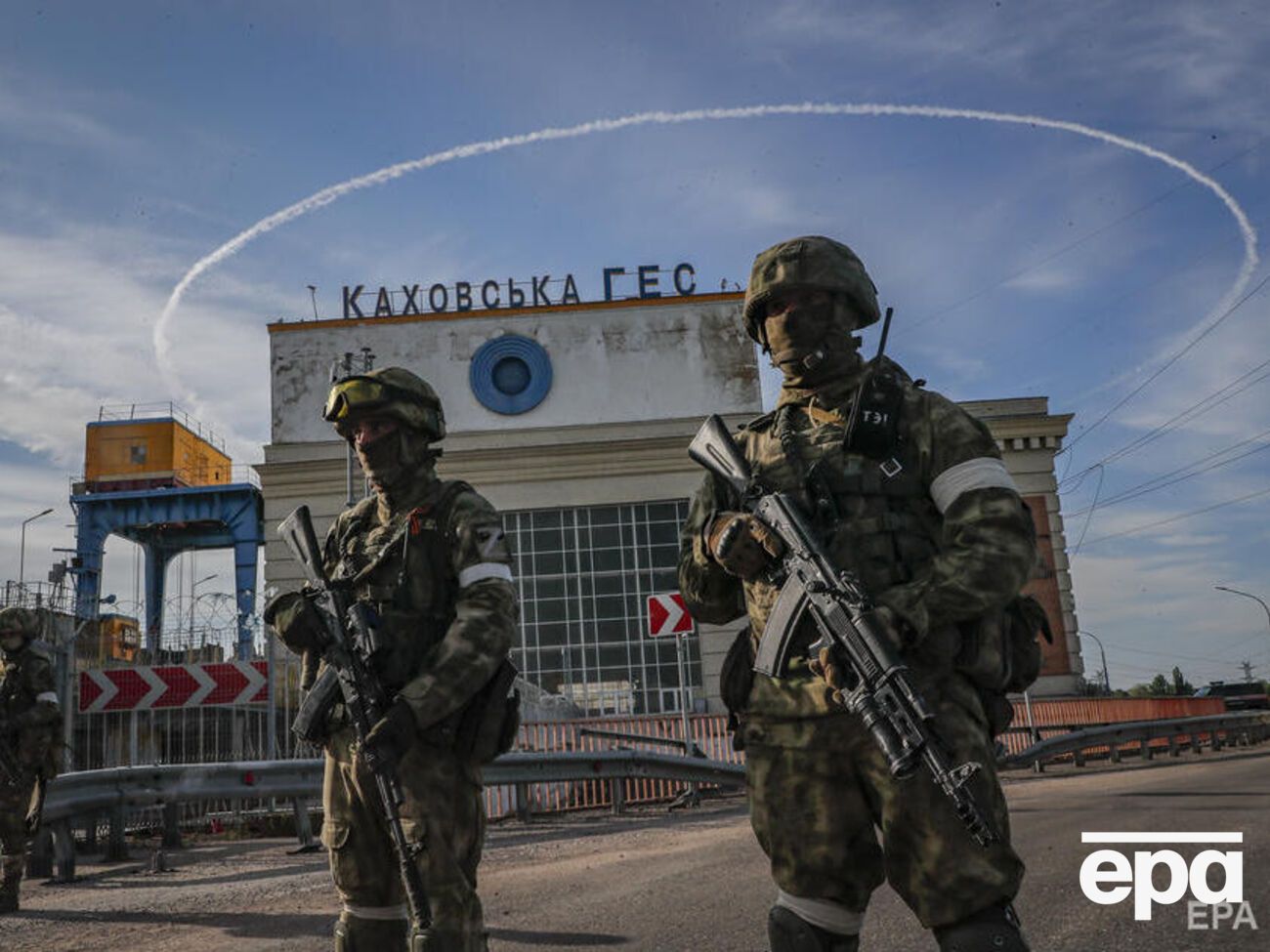 По данным Генштаба ВСУ, оккупанты отключили Каховскую ГЭС от энергосистемы