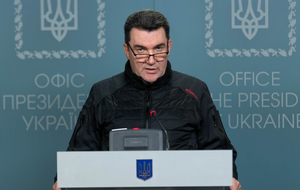 Данилов полагает, что рост недовольства войной, развязанной РФ в Украине, может расшатать Россию